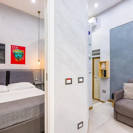 BAUBO sulla via dei presepi by Napoliapartments-3